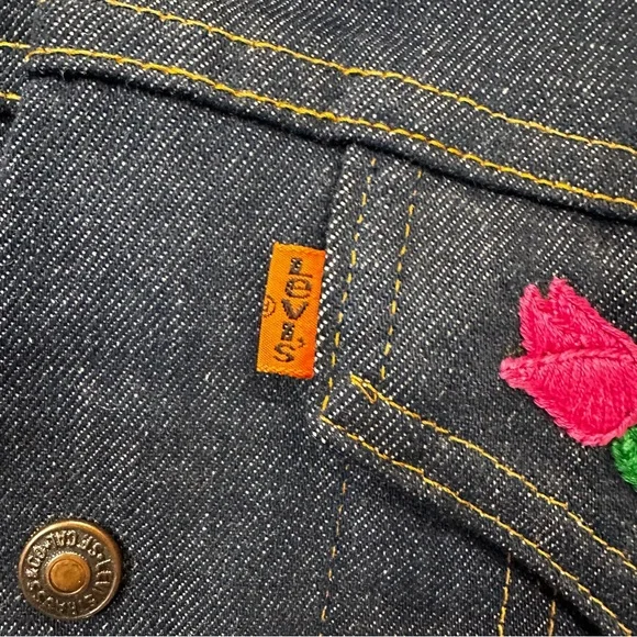 VTG 70s Levi’s Embroidered Tiger Denim Trucker Jacket Floral Patch Small RARE - Picture 10 of 16